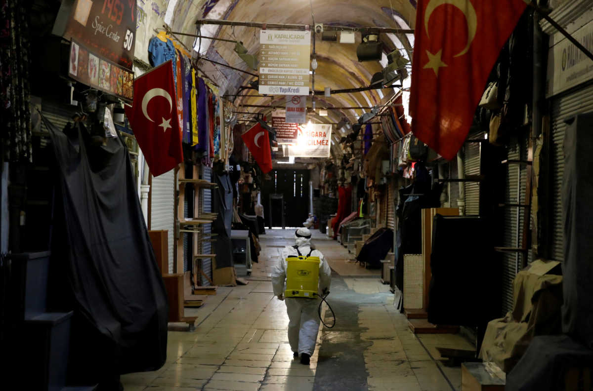 Κορονοϊός: Στο έλεος της πανδημίας η Τουρκία με 501 νεκρούς – 76 θάνατοι σε μια μέρα