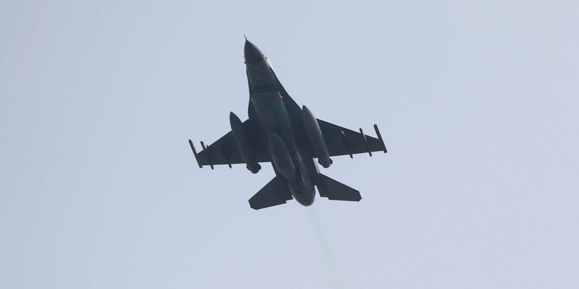 FILE PHOTO: A Turkish F-16 fighter jet takes off from Incirlik airbase in the southern city of Adana, Turkey, July 27, 2015.   REUTERS