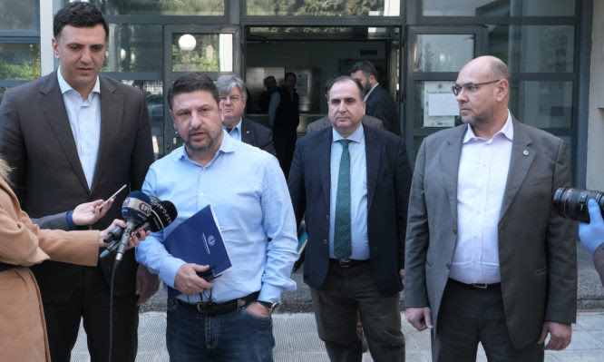 Κορονοϊός: Ο κρίσιμος ρόλος του ΕΚΑΒ στη διαχείριση της κρίσης
