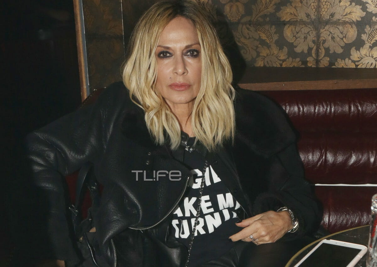 Άννα Βίσση: Βραδινή έξοδος για την Απόλυτη! Πού βρέθηκε με καλή παρέα;