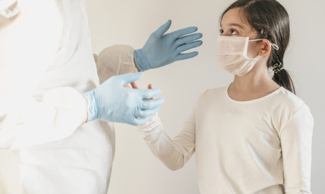 little girl who got an infection and doctor