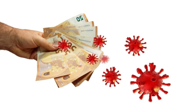 Κορονοϊός: Πόσο καιρό επιβιώνει στα χαρτονομίσματα – Στους πόσους βαθμούς Κελσίου καταστρέφεται