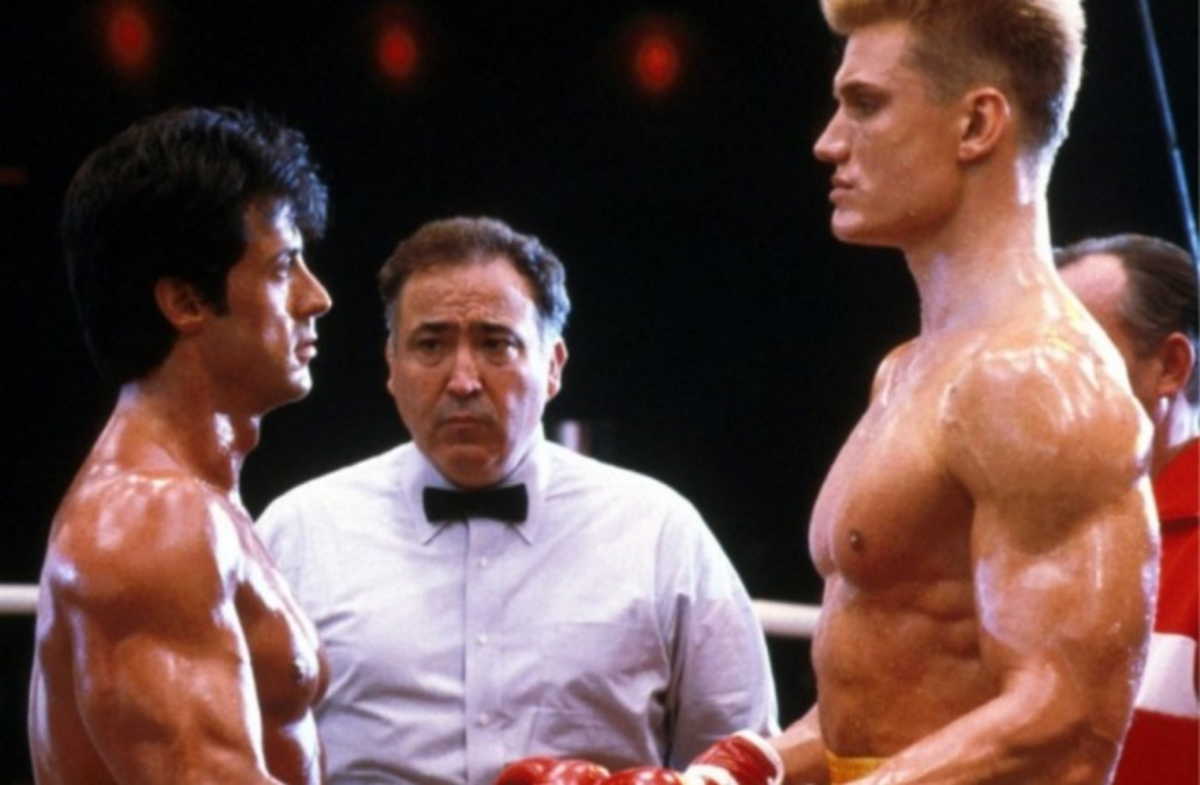 Ο Ιβάν Ντράγκο σου δείχνει πως να παραμείνεις σε φόρμα ενώ είσαι σε καραντίνα