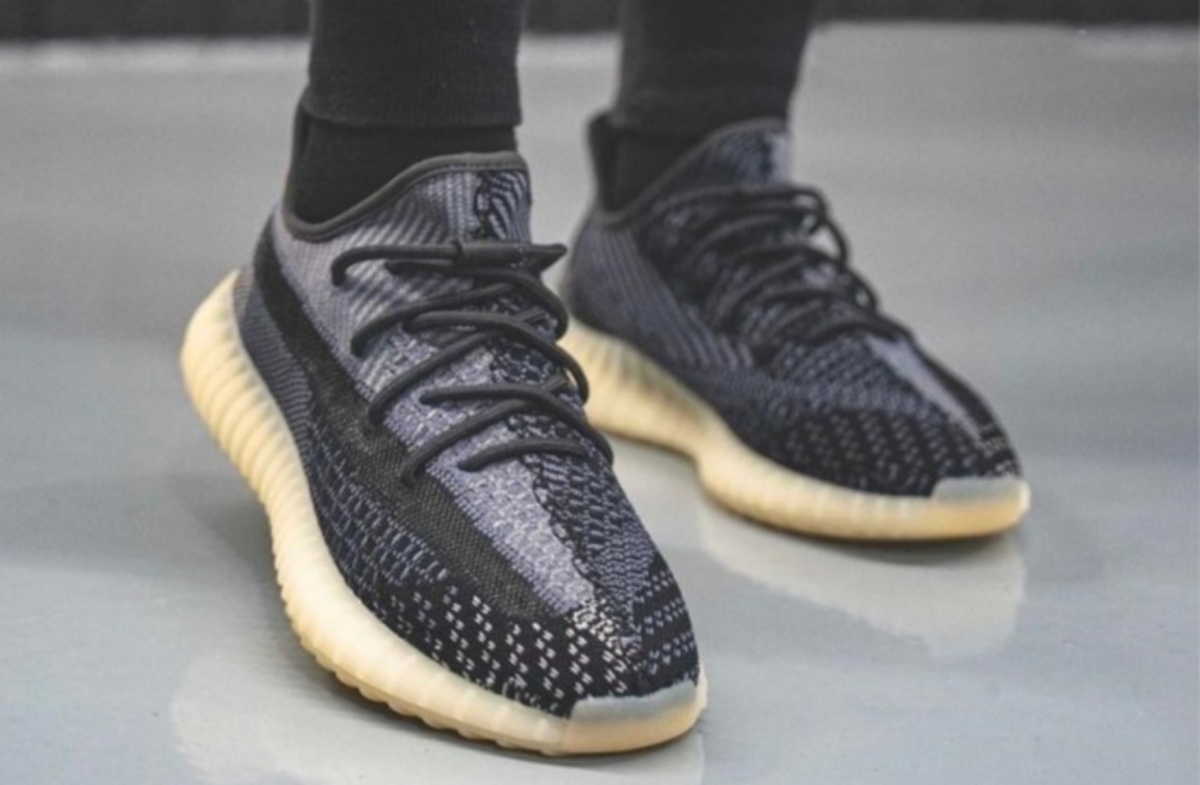 Ρίχνουμε μια αποκλειστική ματιά στα δύο νέα adidas YEEZY BOOST 350 V2 “Asriel” και “Israfil”