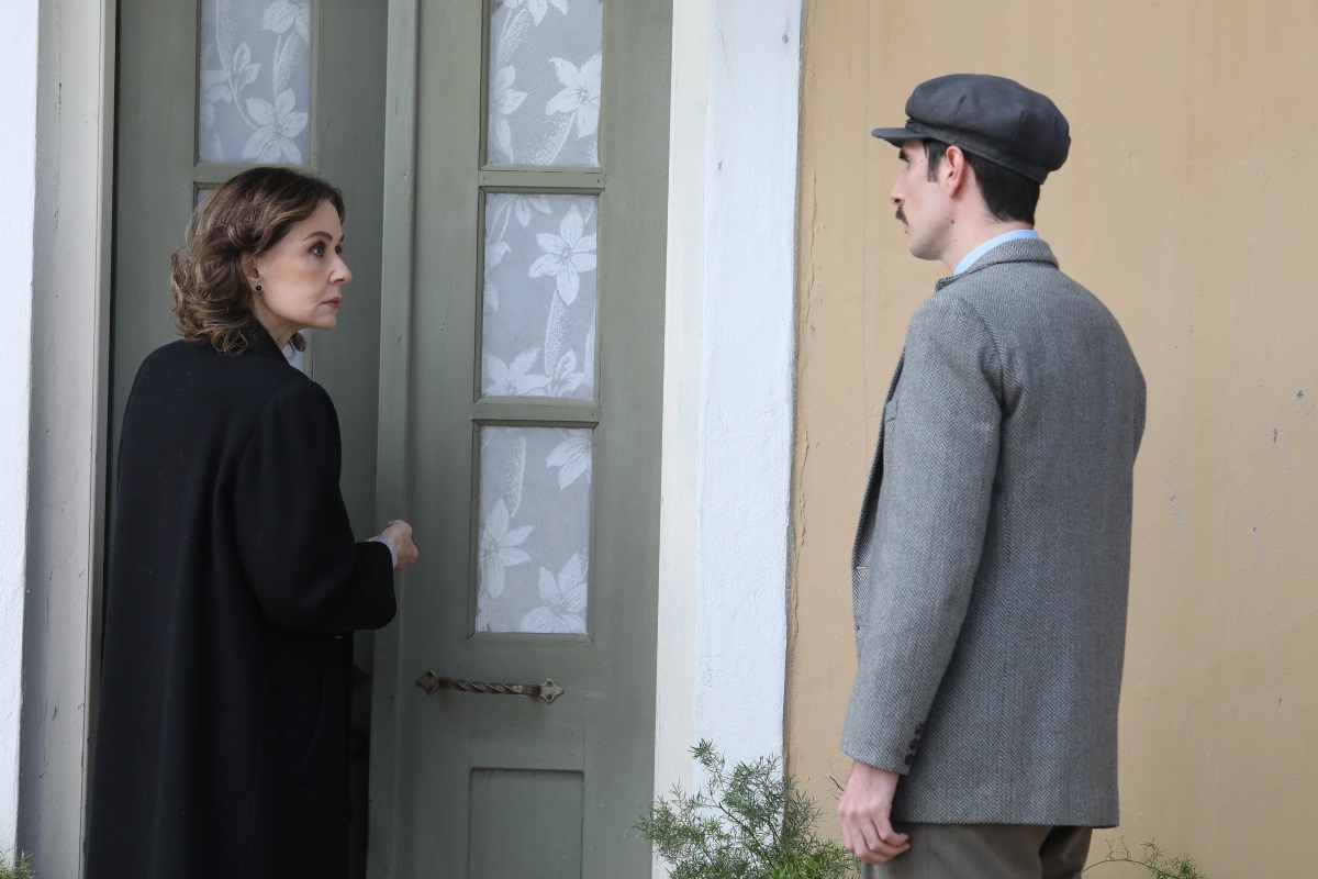 Ο Γιώργος Γεροντιδάκης προειδοποιεί για τις Άγριες Μέλισσες! «Πόσο τραγικά θα είναι όλα αυτά;»