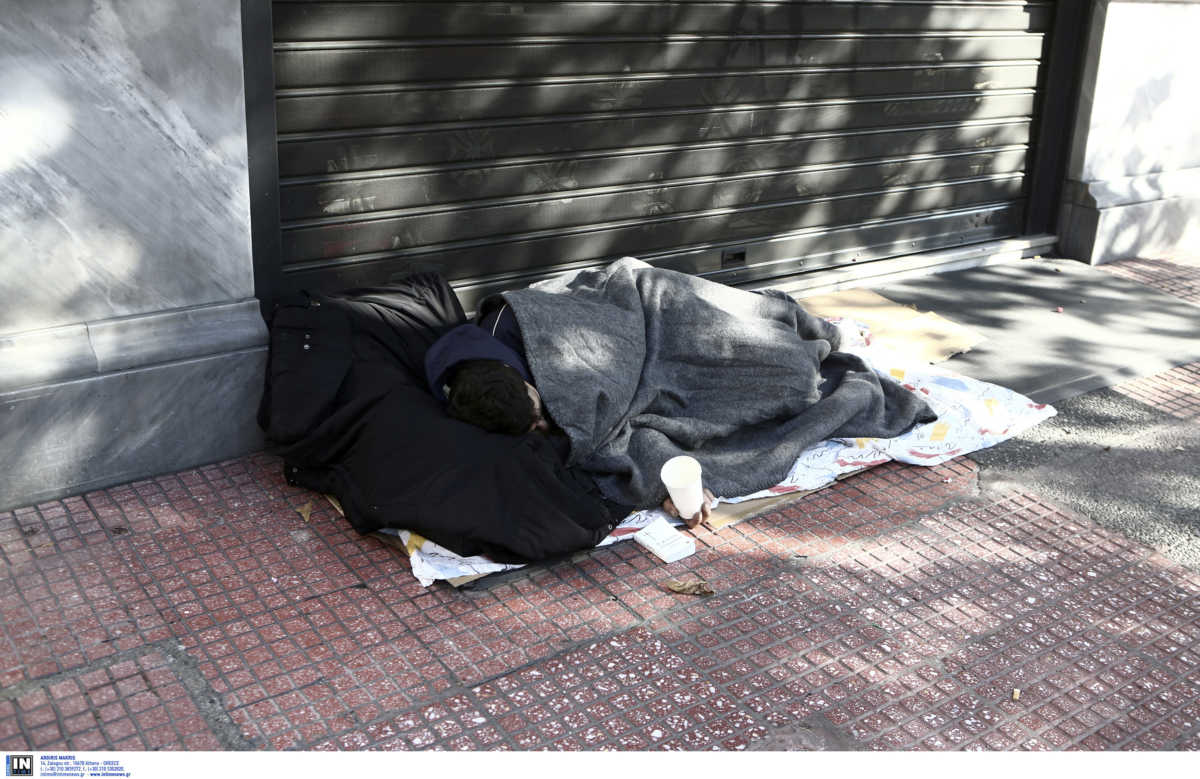 Θεσσαλονίκη: Διαγράφονται τα πρόστιμα σε αστέγους για “άσκοπη μετακίνηση”