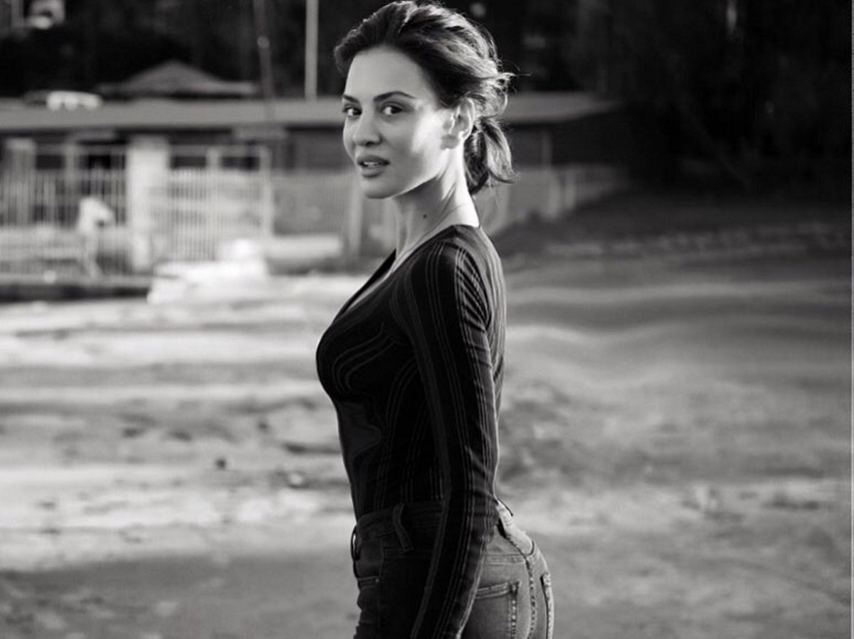 Δήμητρα Ματσούκα: Μας δείχνει το σαλόνι της και την απίστευτη θέα που έχει στην Αθήνα!