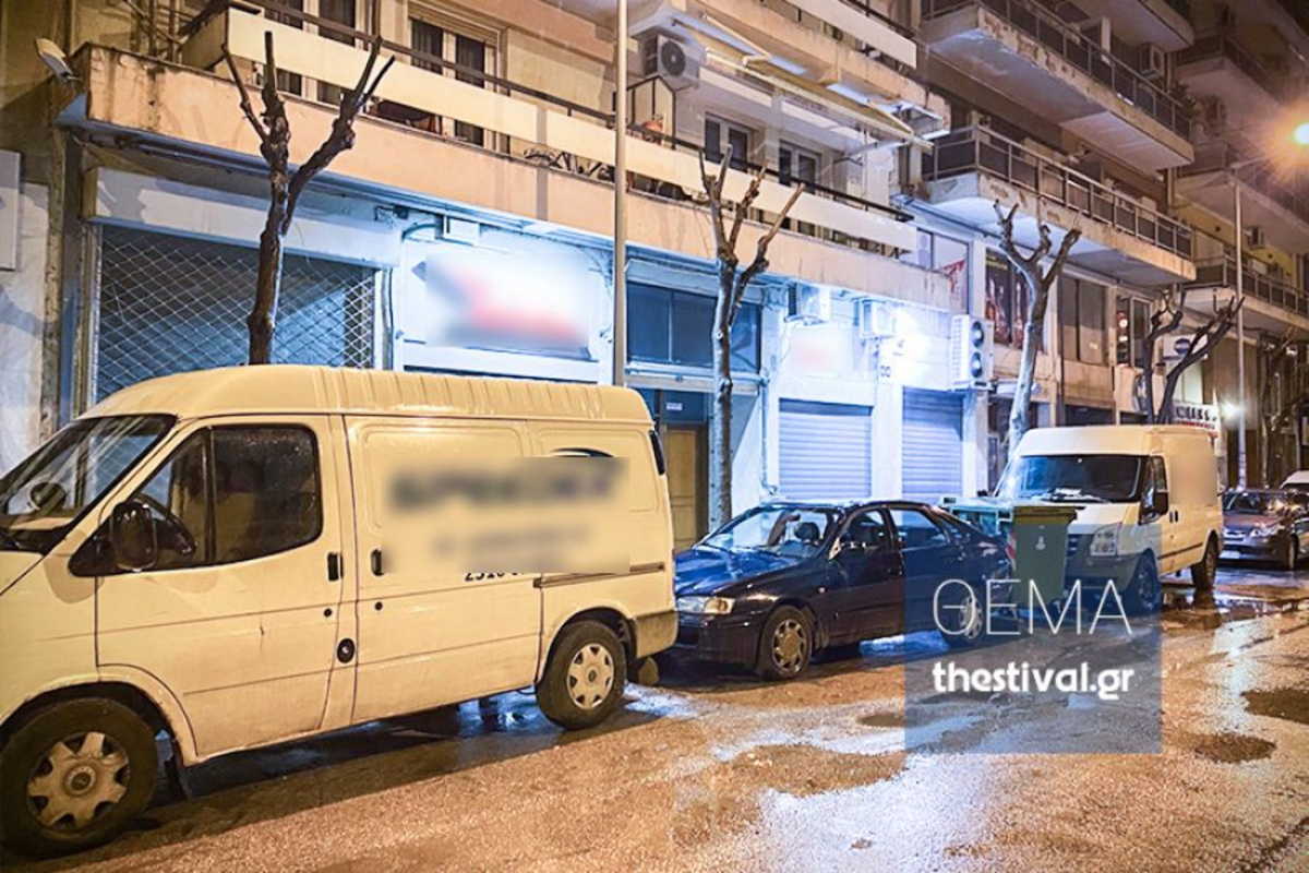 Θεσσαλονίκη: Εμπρηστική επίθεση σε αυτοκίνητα εταιριών courier
