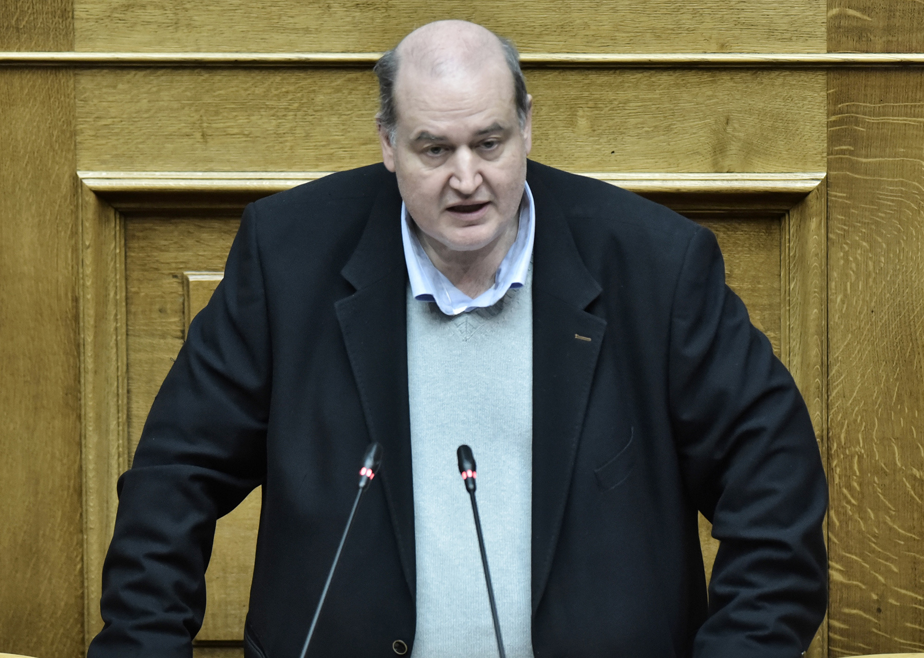 Μόνη συζήτηση και ψήφιση επί της αρχής, των άρθρων και του συνόλου του σχεδίου νόμου του Υπουργείου Παιδείας και Θρησκευμάτων «Εθνική Αρχή Ανώτατης Εκπαίδευσης, Ειδικοί Λογαριασμοί Κονδυλίων Έρευνας Ανώτατων Εκπαιδευτικών Ιδρυμάτων, Ερευνητικών και Τεχνολογικών Φορέων και άλλες διατάξεις».
ΕΙΣΗΓΗΤΕΣ: Ευριπίδης Στυλιανίδης και Μερόπη Τζούφη.
Σημείωση: Η Διάσκεψη των Προέδρων αποφάσισε στη συνεδρίαση της 14ης Ιανουαρίου     2020 τη συζήτηση του νομοσχεδίου σε μία (1) συνεδρίαση.