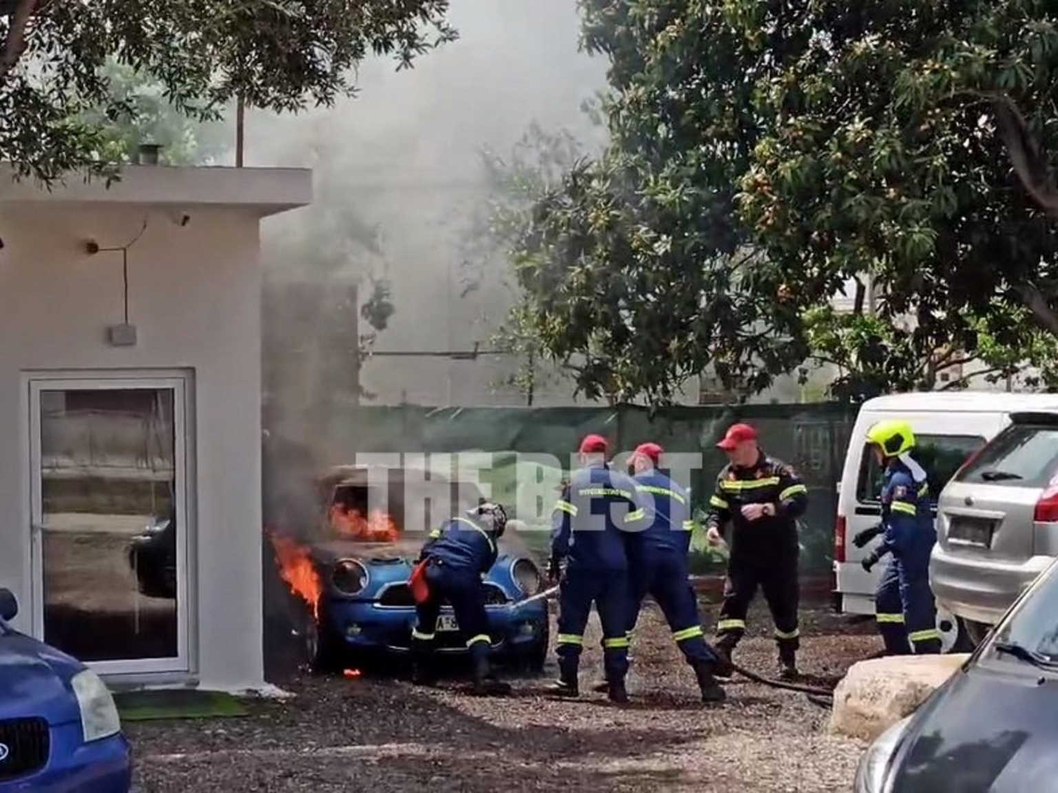 Φωτια Πατρα : Πάτρα: Φωτιά σε σπίτι στο Ακταίο : 21 φωτογραφίες από την παλιά πάτρα.