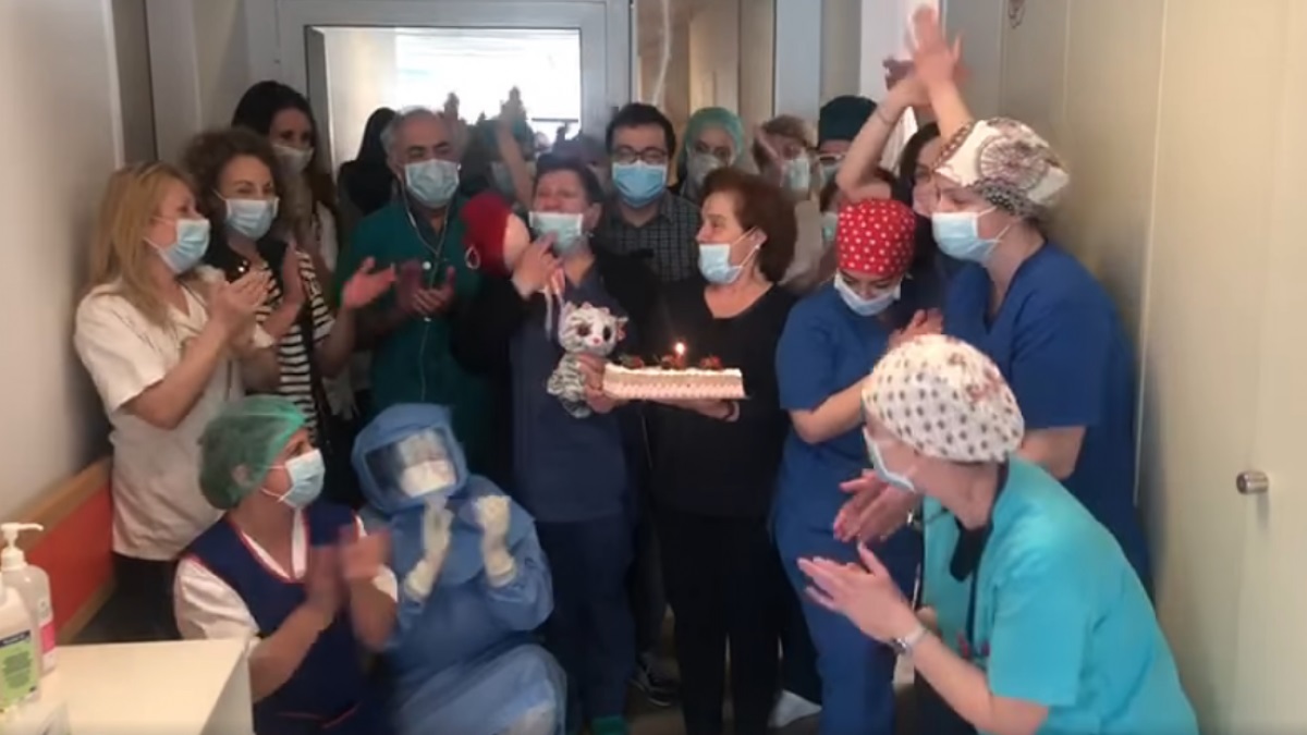 Ξάνθη: Έκπληξη γενεθλίων στο νοσοκομείο! Η τούρτα, οι ευχές και η πιο ξεχωριστή γιορτή (Βίντεο)