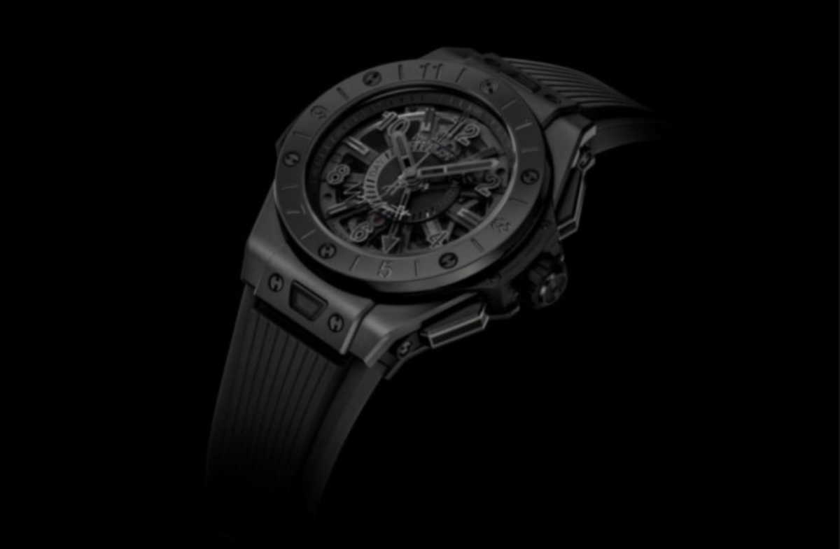 Ένα απίστευτο ολόμαυρο GMT ρολόι από την συνεργασία της Hublot με τον Γιότζι Γιαμαμότο
