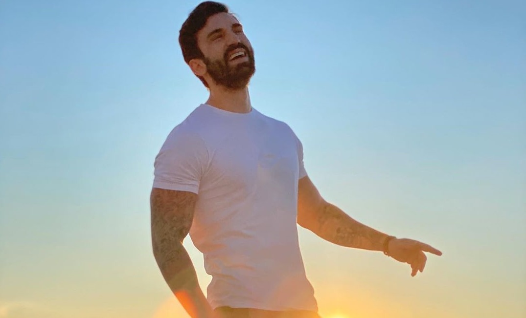Ηλίας Γκότσης: Είναι ο πιο sexy Έλληνας στο Tik Tok και τα βίντεο που έχει κάνει πρέπει να τα δείτε!