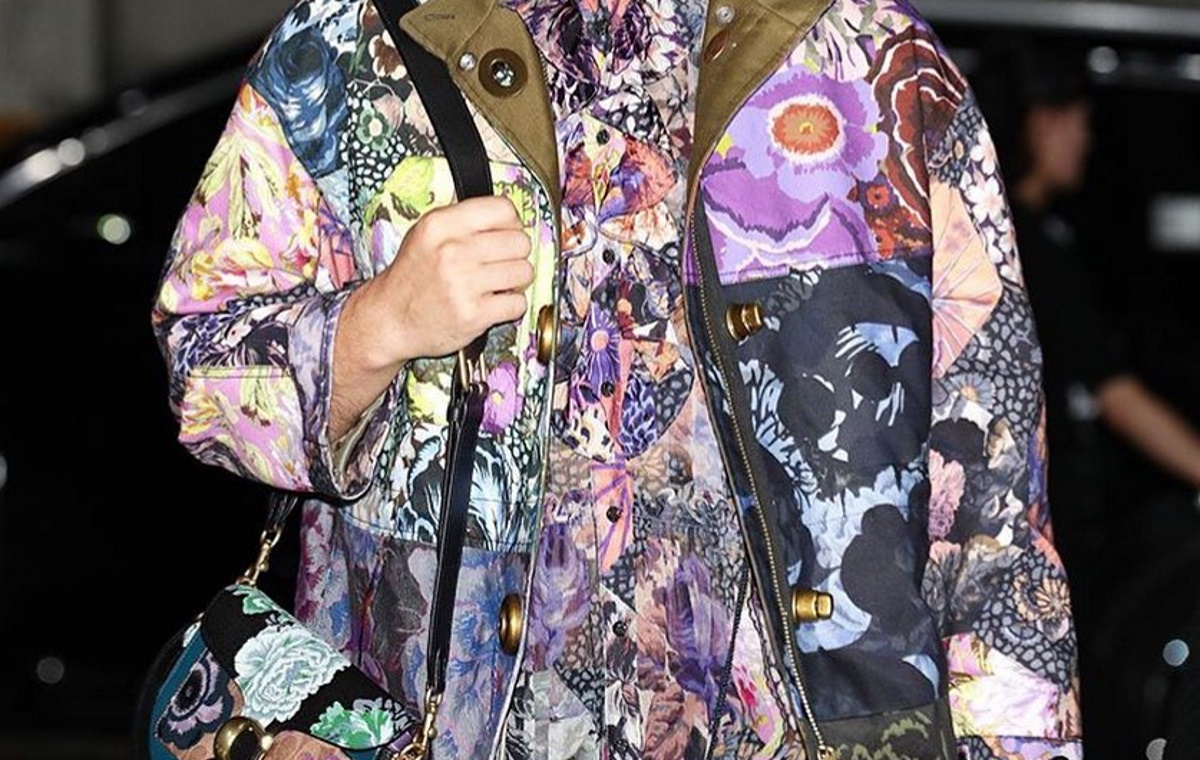 Σάλος με διάσημο ηθοποιό! Κυκλοφόρησε βίντεο που πνίγει μια γυναίκα έξω από μπαρ