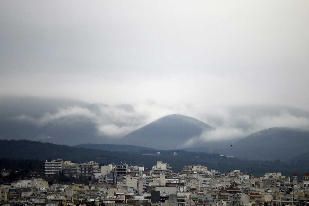 Καιρός αύριο: Αλλού λιακάδες κι αλλού βροχές η 1η Νοεμβρίου