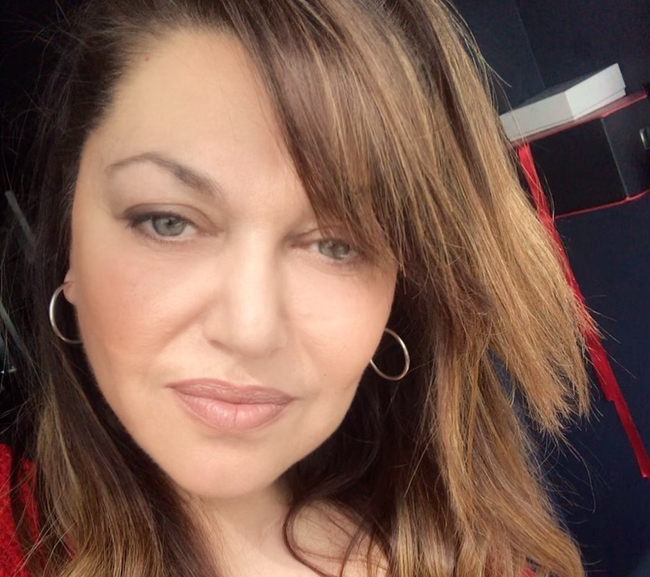 Kαίτη Γαρμπή: Tα συγκινητικά λόγια για τους γονείς της που τώρα δεν μπορεί να αγκαλιάσει!