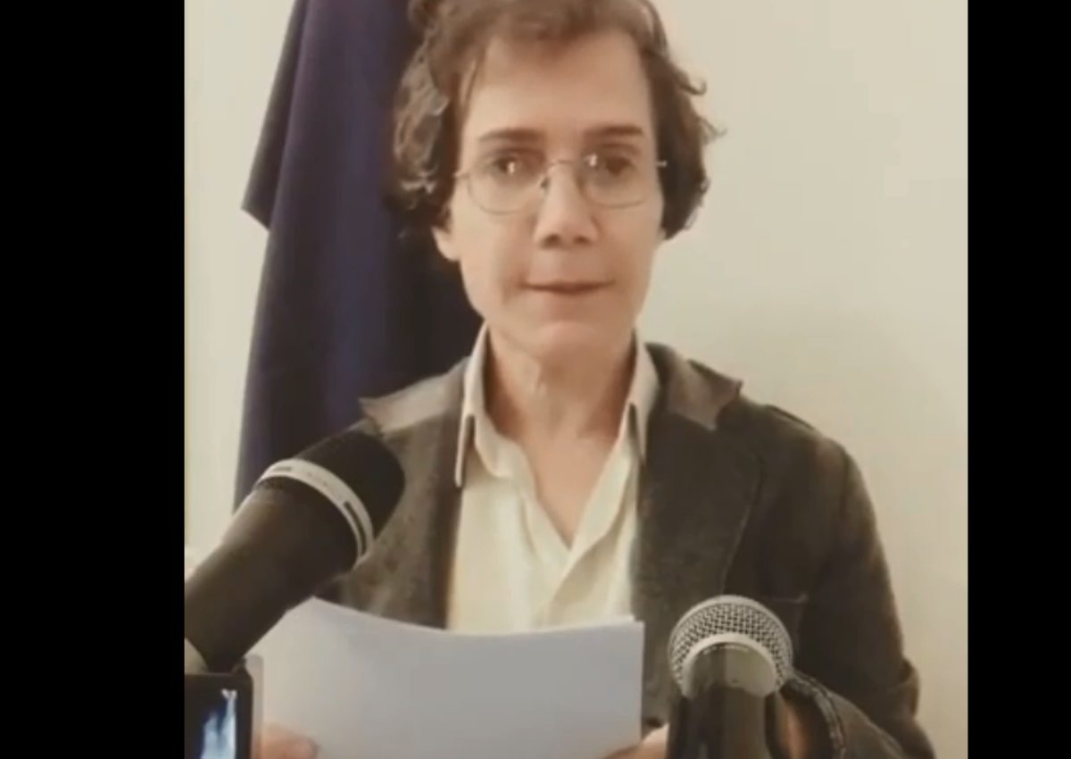 Παντελής Καναράκης: Η μεταμόρφωσή του σε Τσιόδρα – Χαρδαλιά θα σας κάνει να λιώσετε στο γέλιο!