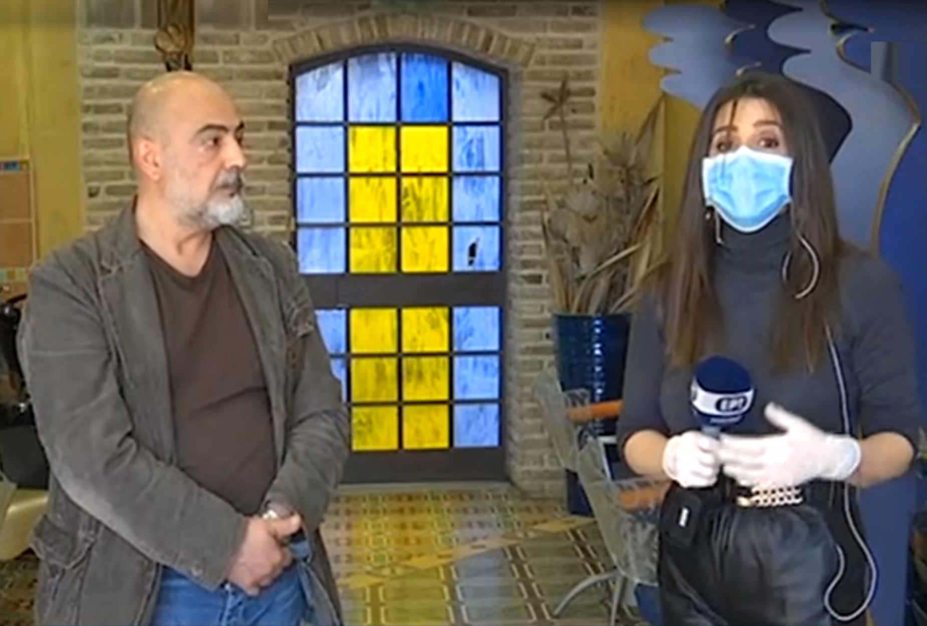 Κορονοϊός: Υγειονομική «βόμβα» τα βαλιτσάκια των κομμωτών που πάνε στα σπίτια