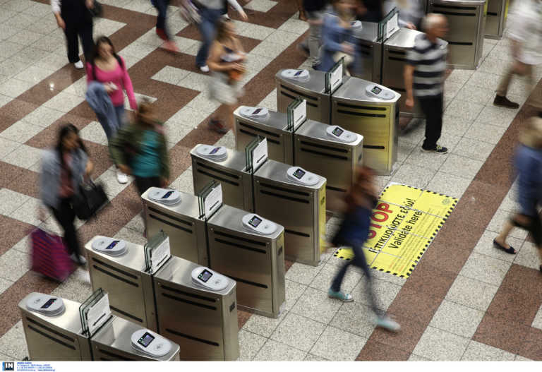 Κορονοϊός: Πώς θα αποζημιωθούν οι κάτοχοι καρτών στα Μέσα Μαζικής Μεταφοράς