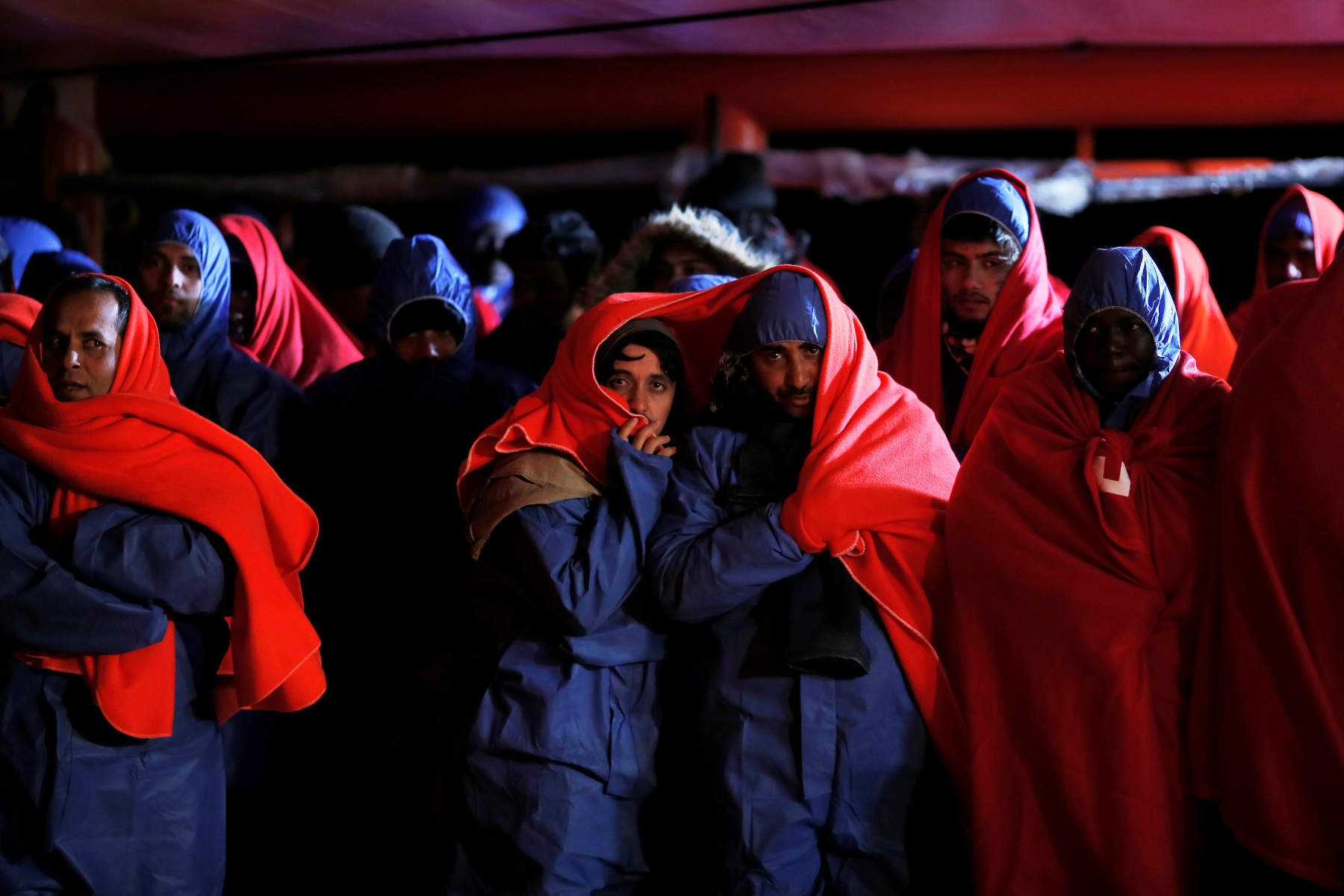 Κορονοϊός: 150 μετανάστες θα μεταφερθούν σε ιταλικό πλοίο και θα τεθούν σε καραντίνα