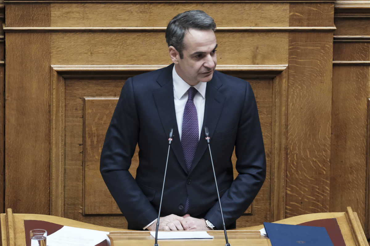 Νέες φορολογικές ελαφρύνσεις εξήγγειλε ο πρωθυπουργός – Αυξάνονται οι δόσεις για φόρους και ΕΝΦΙΑ