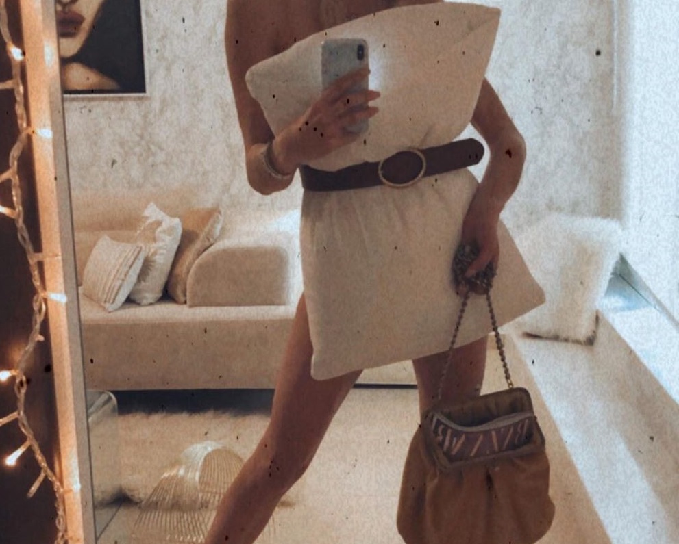 Παίκτρια του My Stye Rocks έκανε το μαξιλάρι της φόρεμα και άναψε φωτιές!