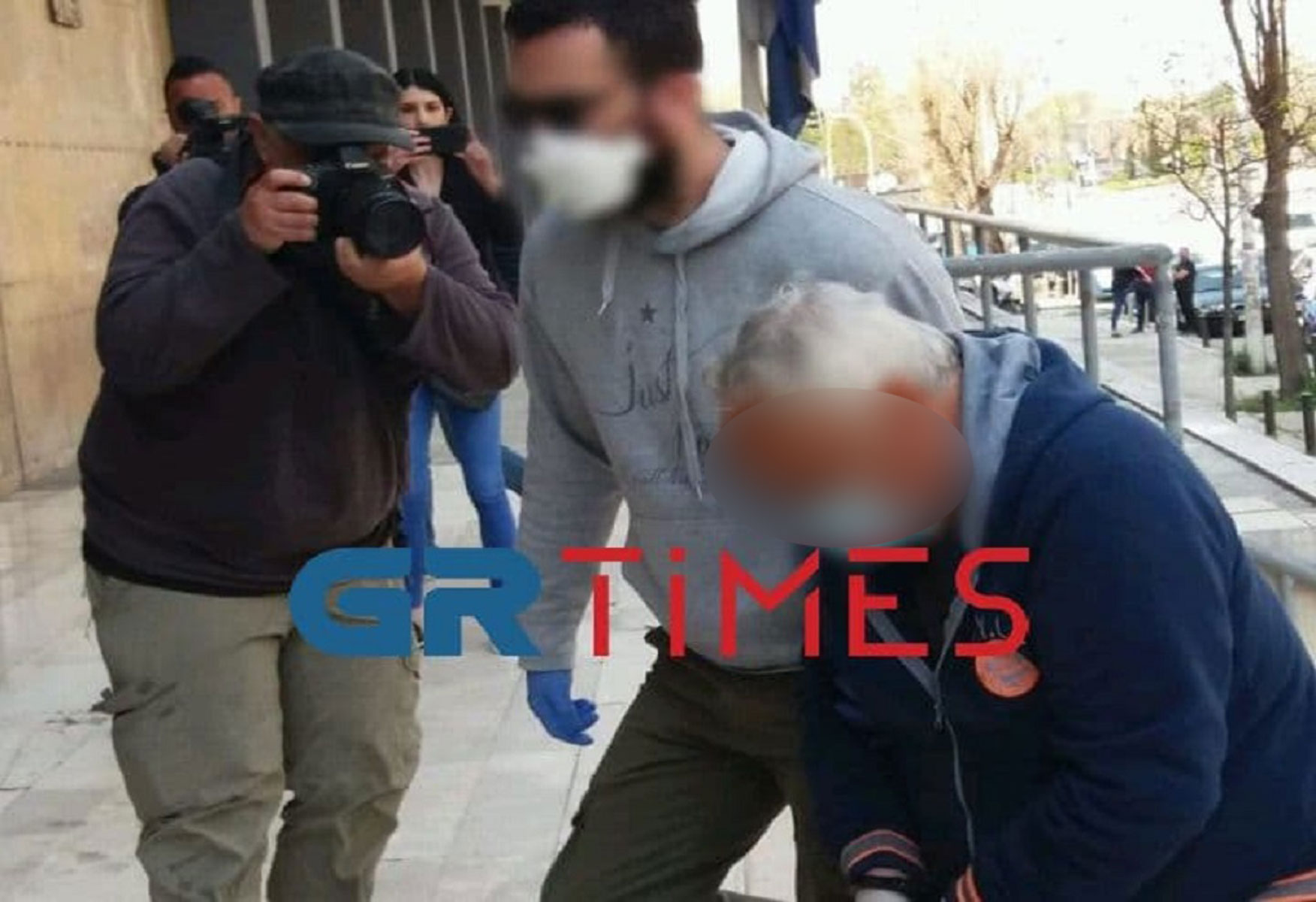 Αυτός είναι ο 63χρονος που σκότωσε το γιό του στη Θεσσαλονίκη: Έφαγα πολλές, θόλωσα