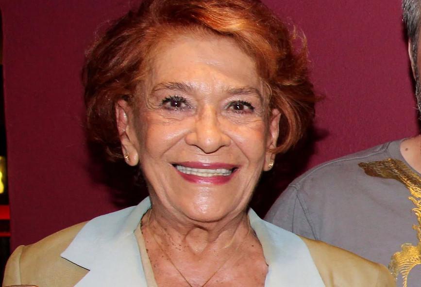 Δύσκολες ώρες για την Σούλη Σαμπάχ – Καθηλωμένη στο κρεβάτι χωρίς επαφή με το περιβάλλον η ηθοποιός