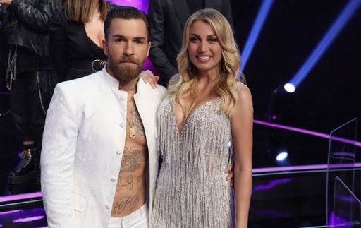 Κωνσταντίνα Σπυροπούλου: Ο sexy παρτενέρ της στο J2US έκανε την πιο αμφιλεγόμενη αλλαγή στο look του!