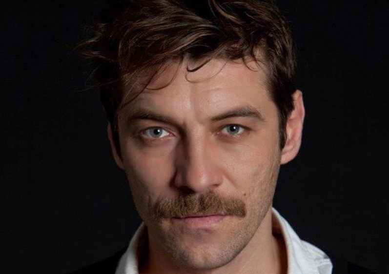 Γιάννης Στάνκογλου: Διακριτικά στην κηδεία του Μανώλη Γλέζου! Δείτε το βίντεο