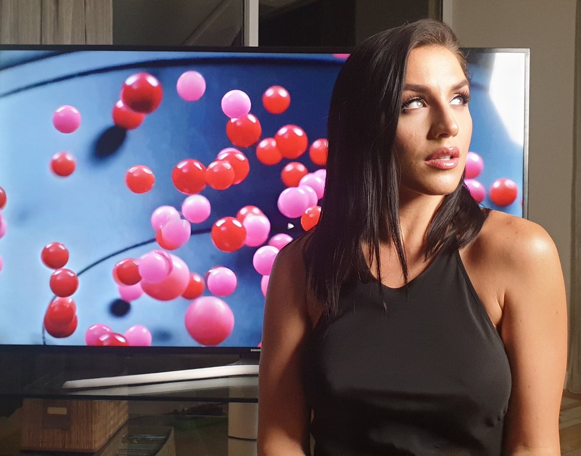 Αναπνοή μου – Νέο τραγούδι και video clip από την Ιουλία Καλλιμάνη!