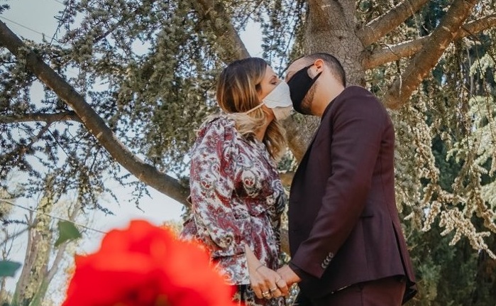 Αngelika Dusk: Mυστικός γάμος στην πανδημία για την τραγουδίστρια και κόρη του βιομήχανου Δασκαλόπουλου!