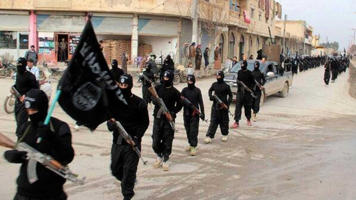 Οι εφιάλτες παίρνουν «σάρκα και οστά»: Το ISIS επέστρεψε στη Συρία εξαπολύοντας νέες επιθέσεις
