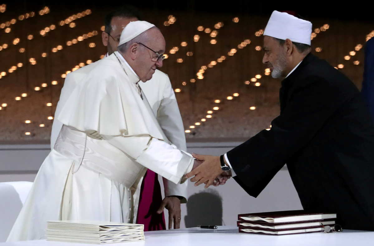 Πάπας και μεγάλος Ιμάμης του Καΐρου: Χριστιανοί και μουσουλμάνοι προσευχηθείτε μαζί για την πανδημία