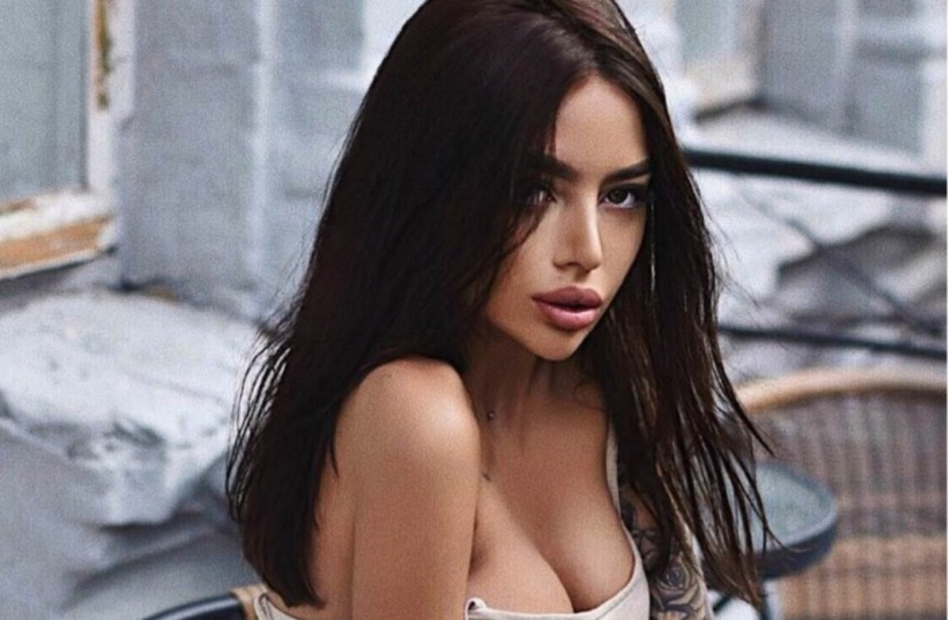 Η “βασίλισσα του Instagram” στην Ουκρανία πιο αποκαλυπτική από ποτέ!