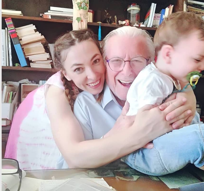 Συγκινεί η Αλίκη Κατσαβού – Η πρώτη γιορτή χωρίς τον Κώστα Βουτσά