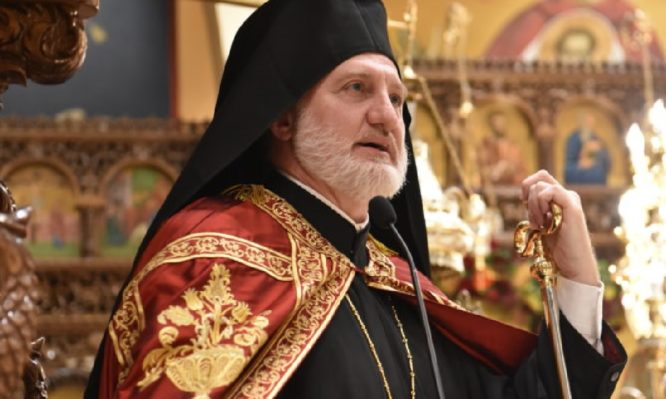 Αμερικής Ελπιδοφόρος: Εντολή για Θεία Μετάληψη με ξεχωριστή λαβίδα για κάθε πιστό