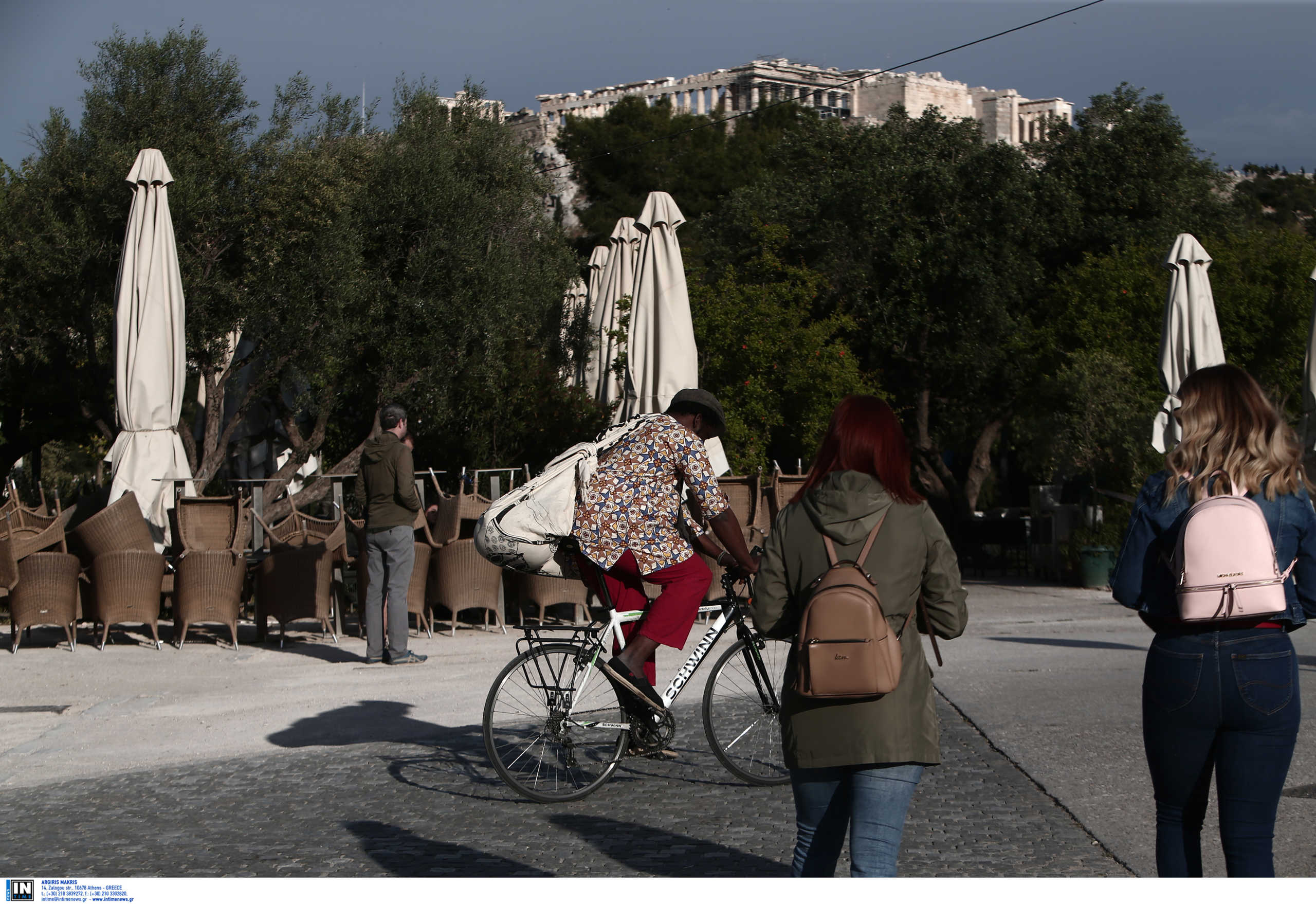 Τα παρατράγουδα δεν πάνε ακόμα πίσω τη «νέα κανονικότητα» – Κρίσιμο το Σαββατοκύριακο