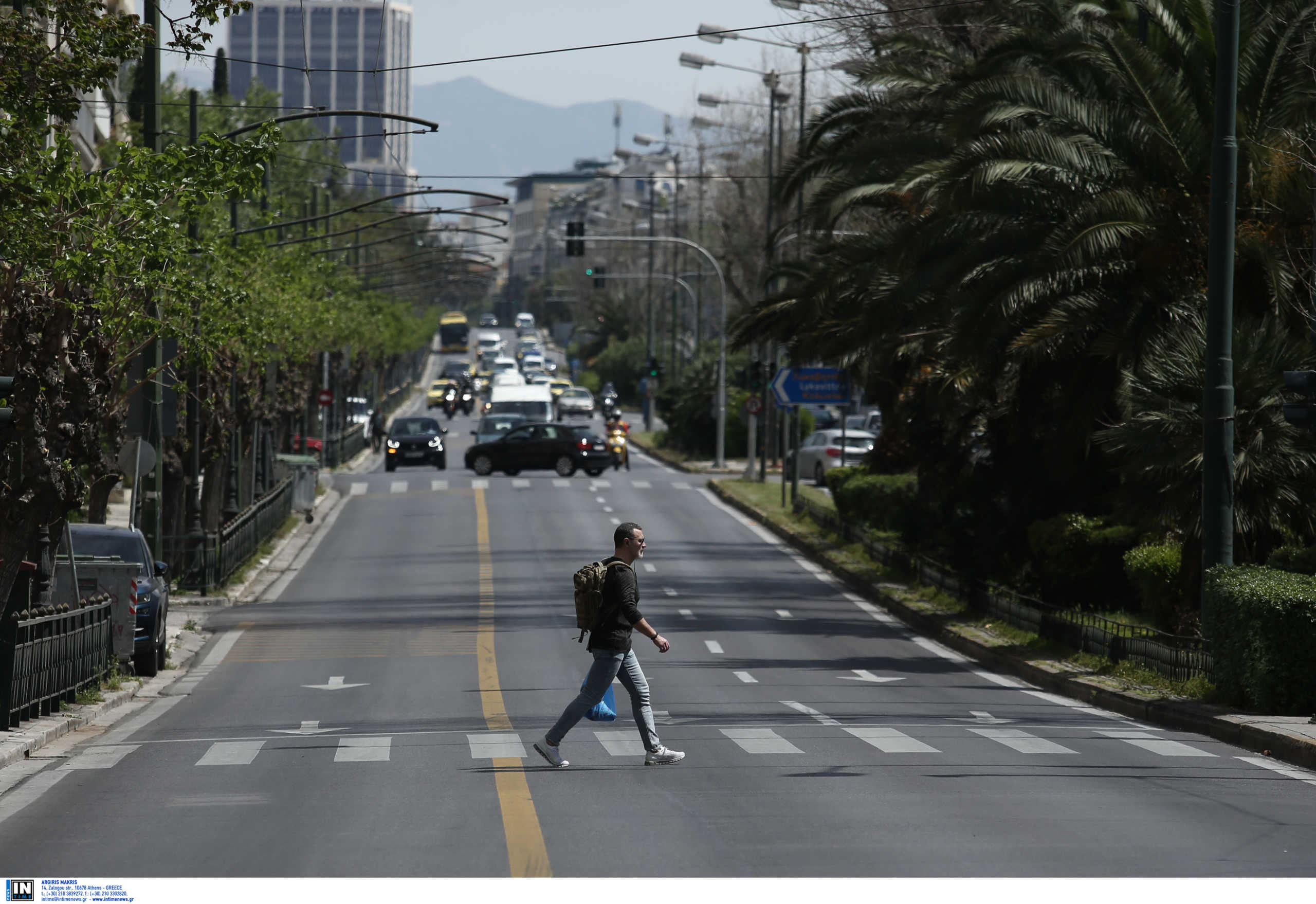 Ρεκόρ κρουσμάτων αναμένεται και σήμερα – Τι θα κρίνει το lockdown στην Αττική