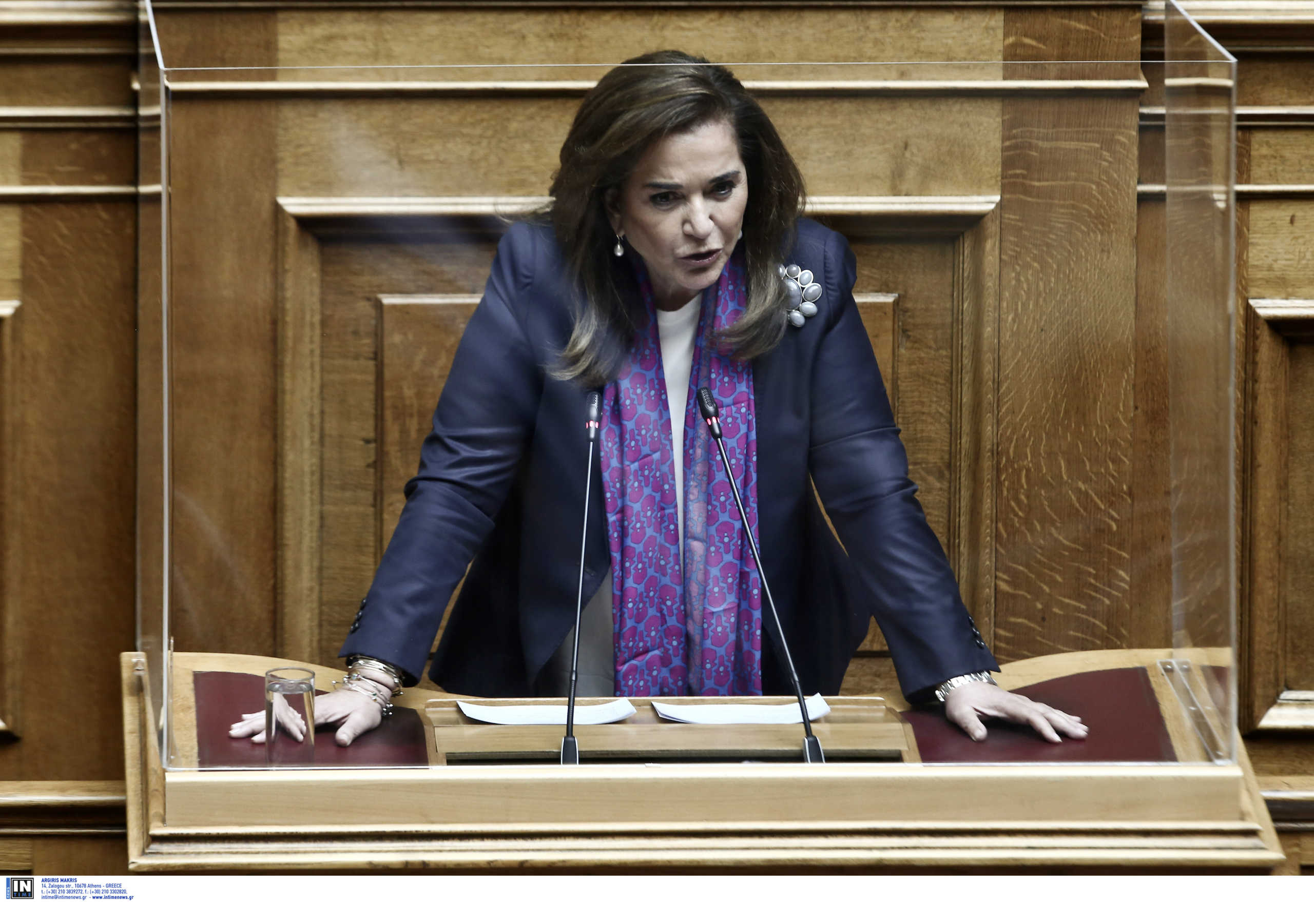 Ìüíç óõæÞôçóç êáé øÞöéóç åðß ôçò áñ÷Þò, ôùí Üñèñùí êáé ôïõ óõíüëïõ ôïõ ó÷åäßïõ  íüìïõ ôïõ Õðïõñãåßïõ ÐåñéâÜëëïíôïò êáé ÅíÝñãåéáò «Åêóõã÷ñïíéóìüò ðåñéâáëëïíôéêÞò íïìïèåóßáò, åíóùìÜôùóç óôçí åëëçíéêÞ íïìïèåóßá ôùí Ïäçãéþí 2018
ÅÉÓÇÃÇÔÅÓ:  ÉùÜííçò Ïéêïíüìïõ êáé ÓùêñÜôçò ÖÜìåëëïò.