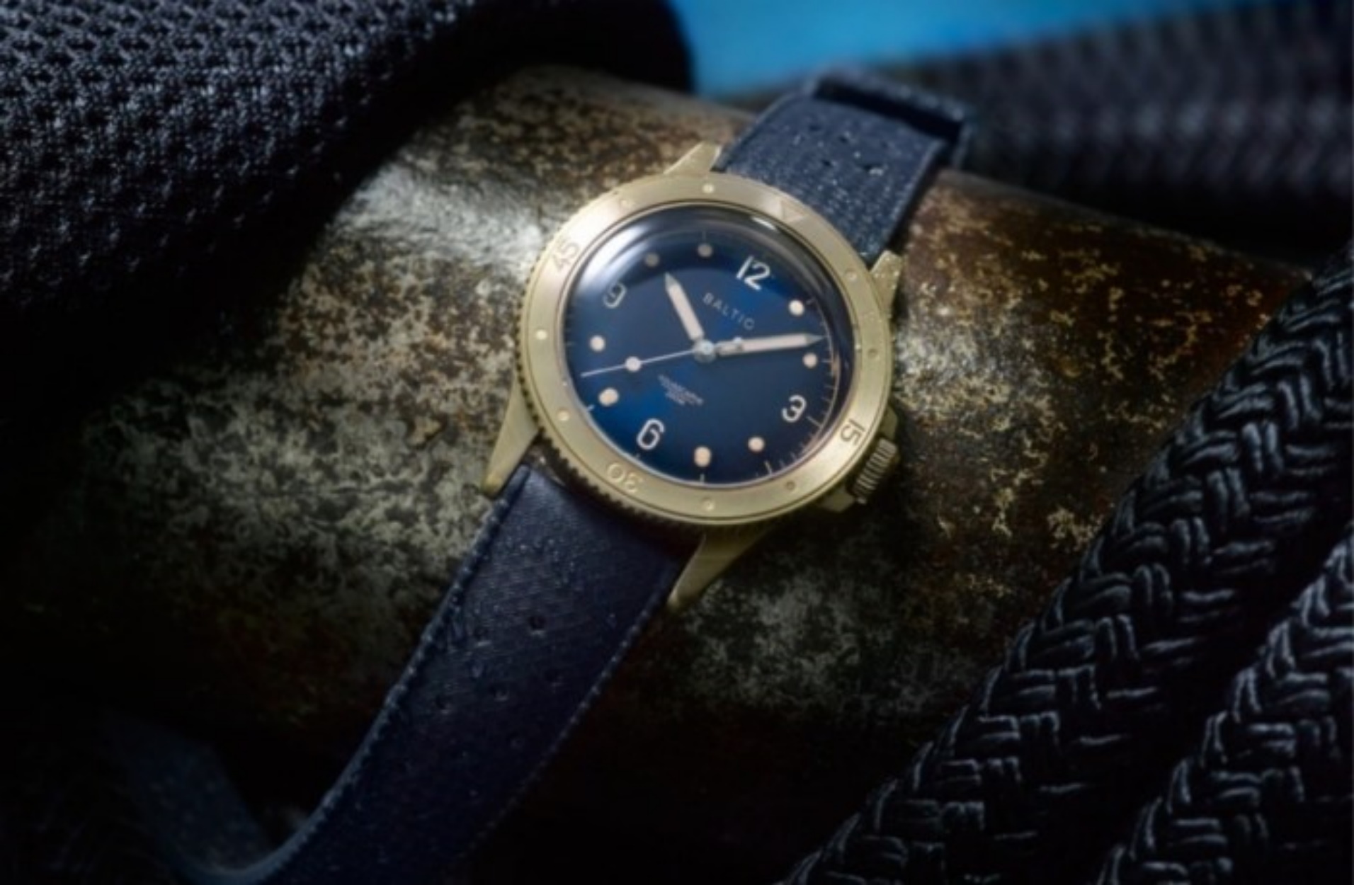 Ένα απίστευτο καταδυτικό ρολόι που δεν θα σας στοιχίσει μια περιουσία