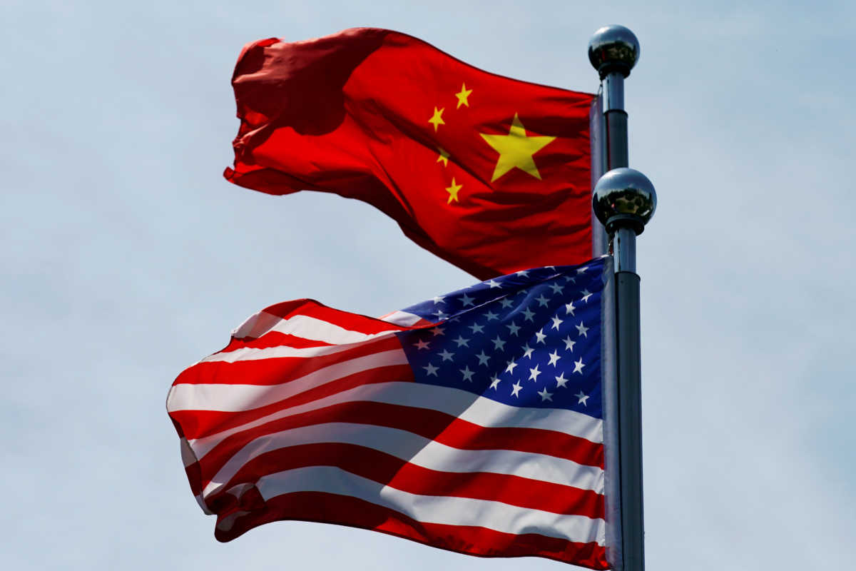 Κίνα κατά ΗΠΑ για τη Νότια Σινική Θάλασσα