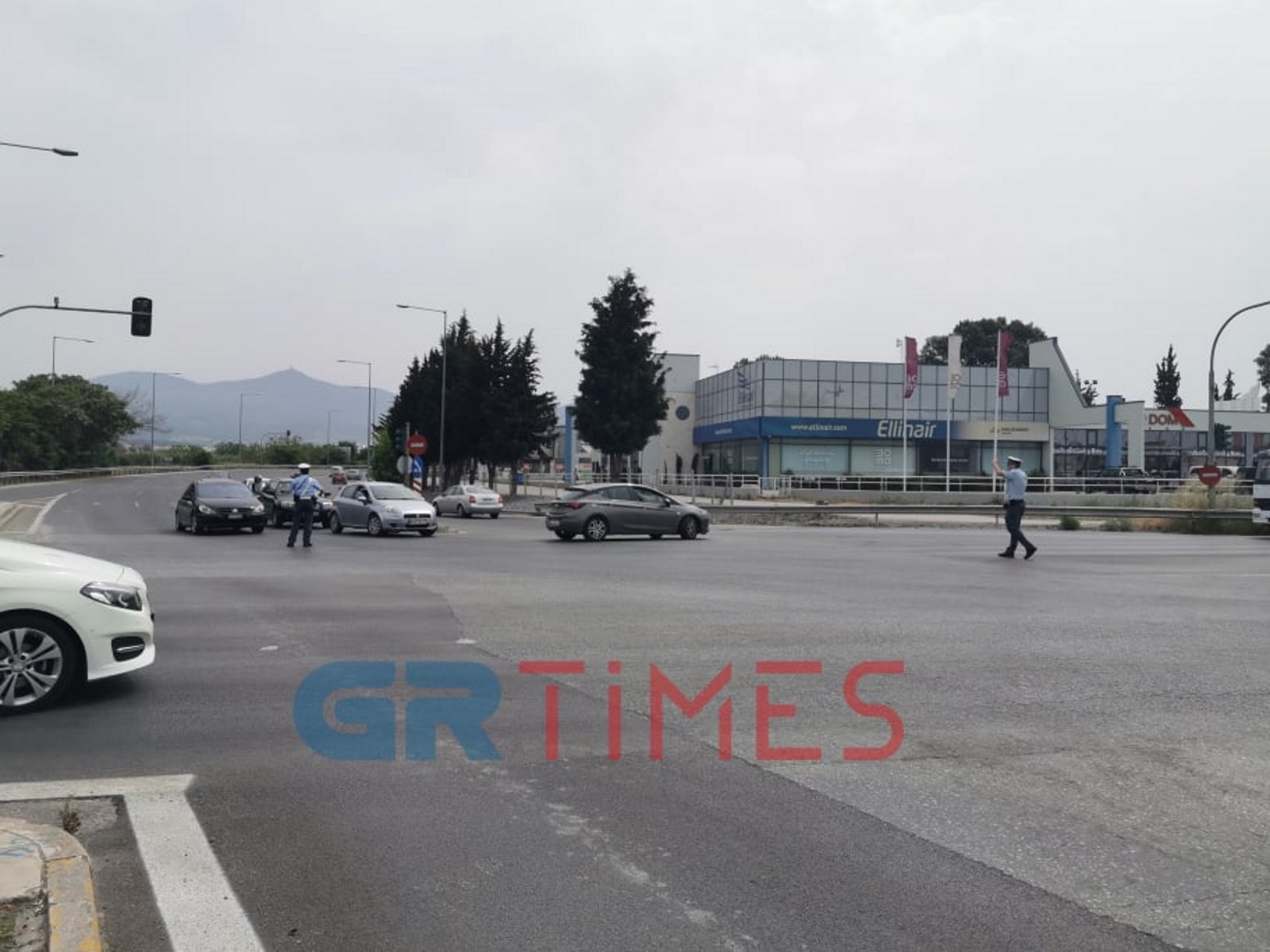 Θεσσαλονίκη: Ανεξέλεγτη διαρροή αερίου σε βενζινάδικο – Απέτρεψαν την έκρηξη στο παρά πέντε (pics, video)