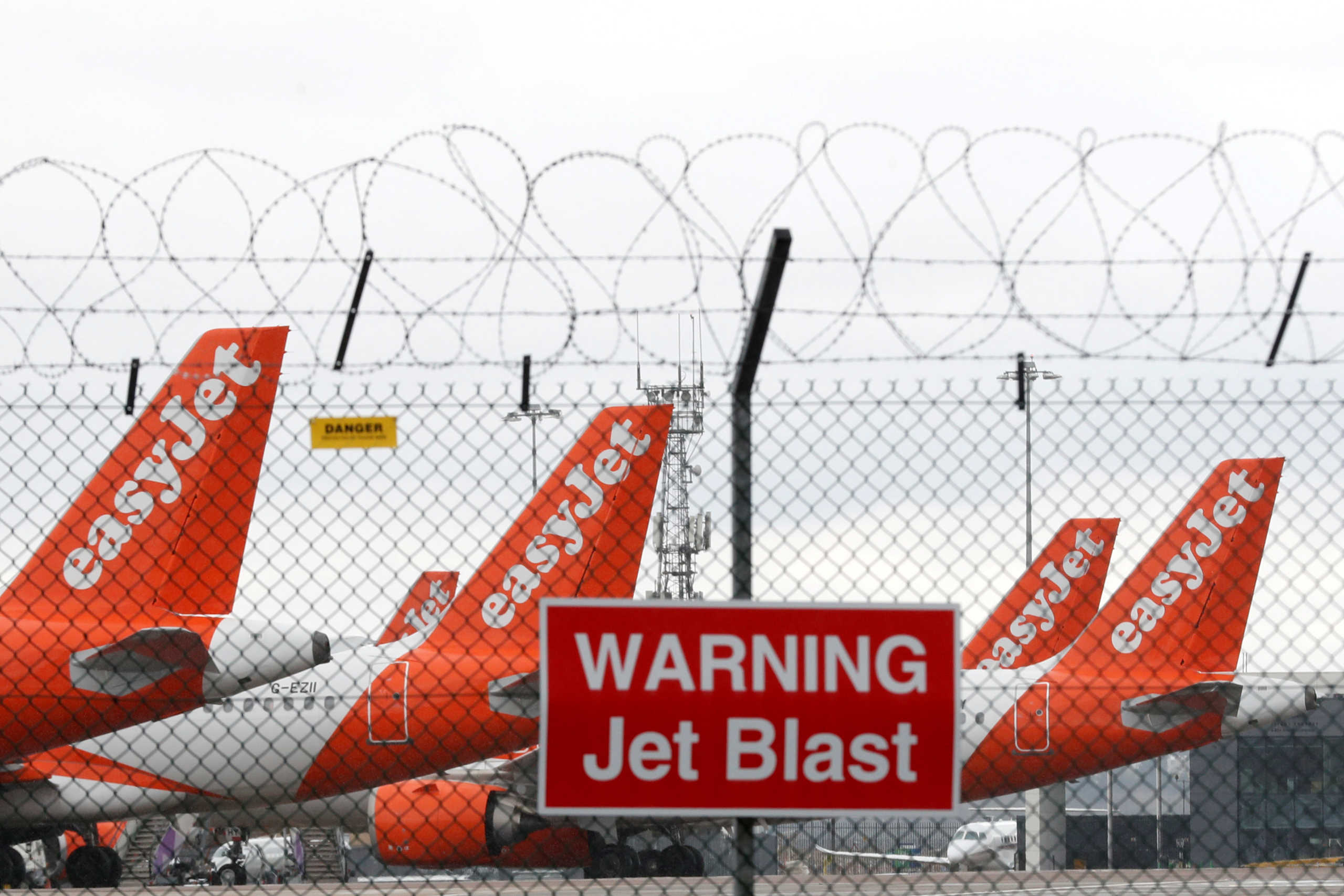 Χάκαραν την EasyJet και “είδαν” στοιχεία 9 εκατ. πελατών της!