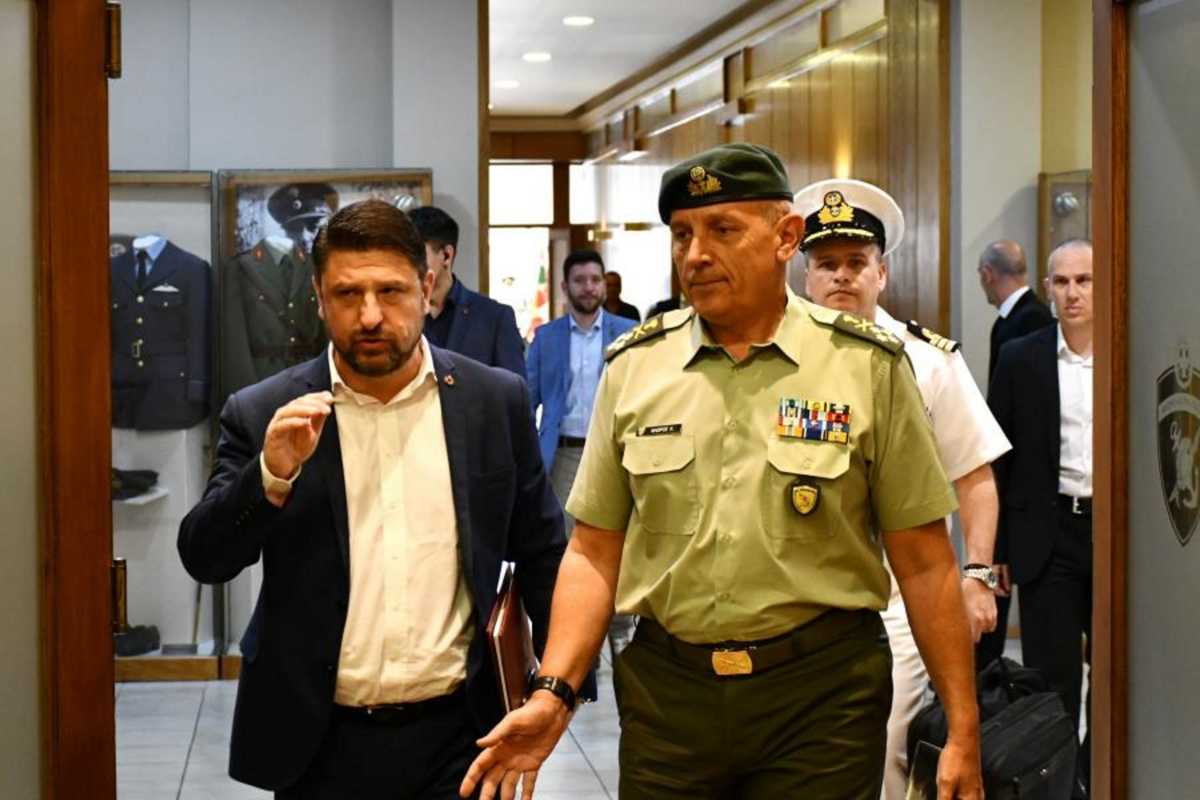 Οι ΕΔ ετοιμάζονται για το καλοκαίρι: Ευρεία σύσκεψη για την αντιπυρική περίοδο που έρχεται (pics)