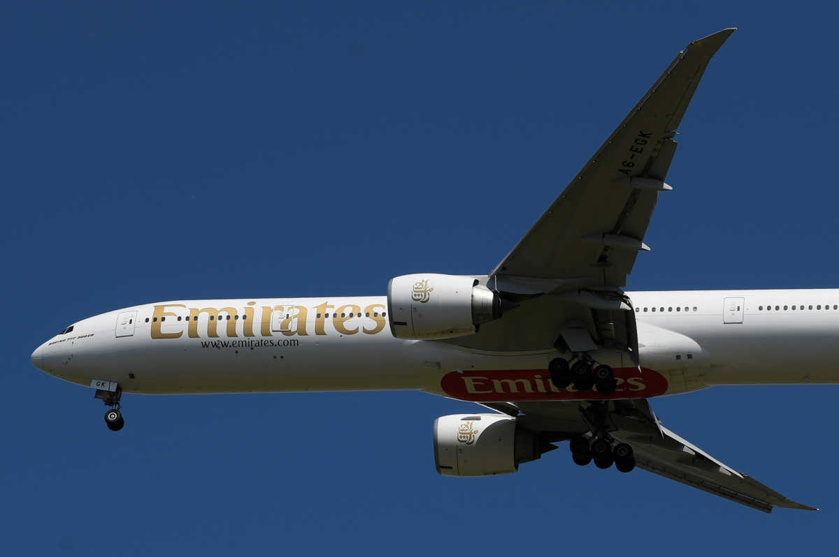 Emirates: Ξεκινάει πτήσεις, ποια είναι τα μέτρα ασφαλείας κατά του κορονοϊού