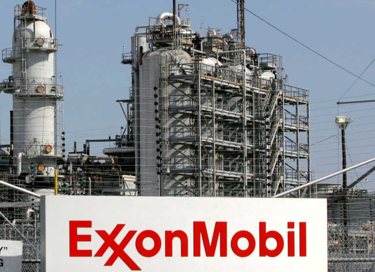 Στο αρχείο οι κατηγορίες κατά της ExxonMobil για δολοφονίες και βασανισμούς στην Ινδονησία