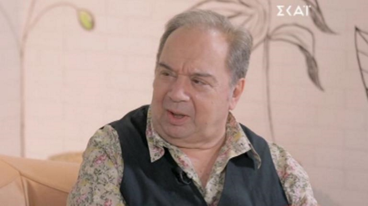 Όταν ο Σταμάτης Φασουλής αναπολεί το “Ερωτοδικείο” και το “Trust Trash”