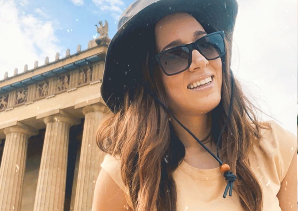 Η Καλομοίρα κάνει road trip με το τροχόσπιτο και μαγειρεύει εν κινήσει!