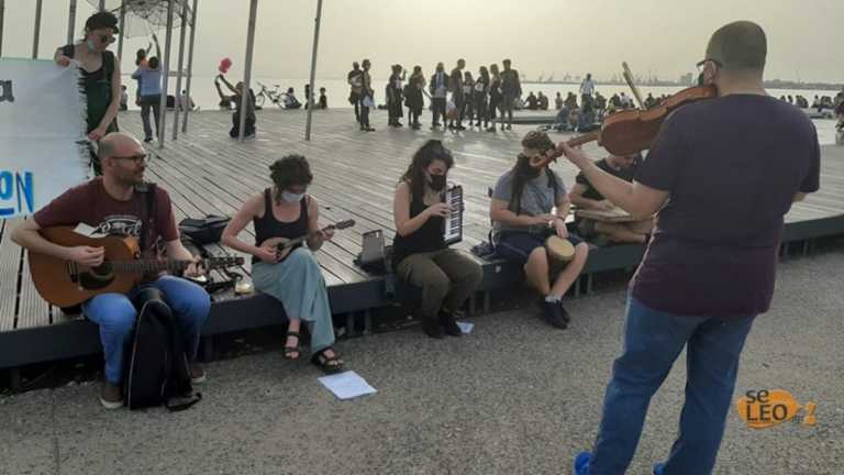 Διαμαρτυρία με… μουσική στη Θεσσαλονίκη